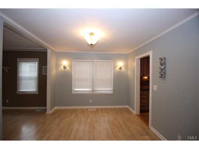 25 Beverly Place, Norwalk, CT 06850