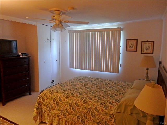 28 Powder Horn Road, Norwalk, CT 06850