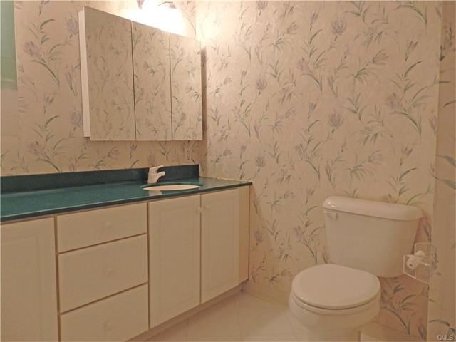 28 Powder Horn Road, Norwalk, CT 06850