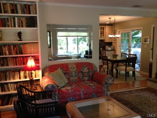 9 Mckinley Street, Norwalk, CT 06853