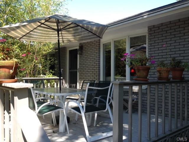9 Mckinley Street, Norwalk, CT 06853