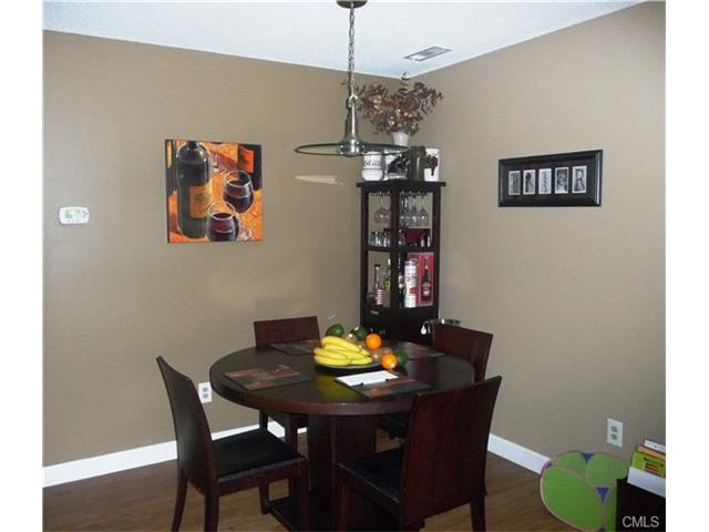 22 Dr Martin Luther King Jr, Norwalk, CT 06854