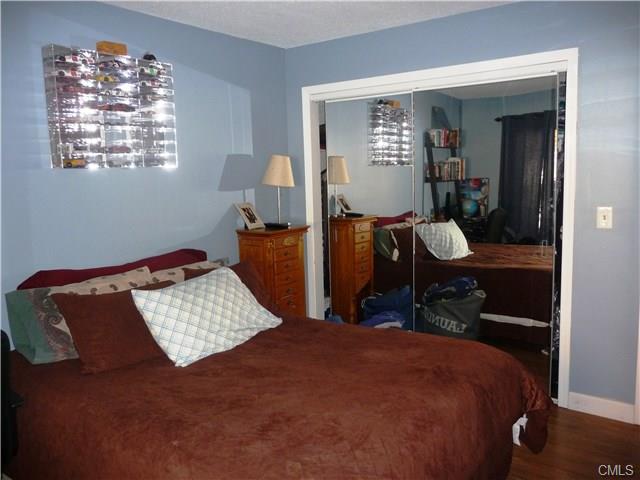 22 Dr Martin Luther King Jr, Norwalk, CT 06854