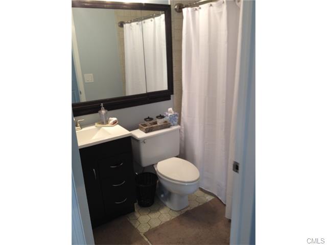 41 Rowayton Woods Drive, Norwalk, CT 06854