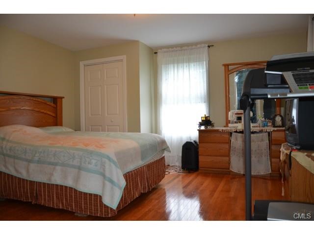 31 Bayview Avenue, Norwalk, CT 06854