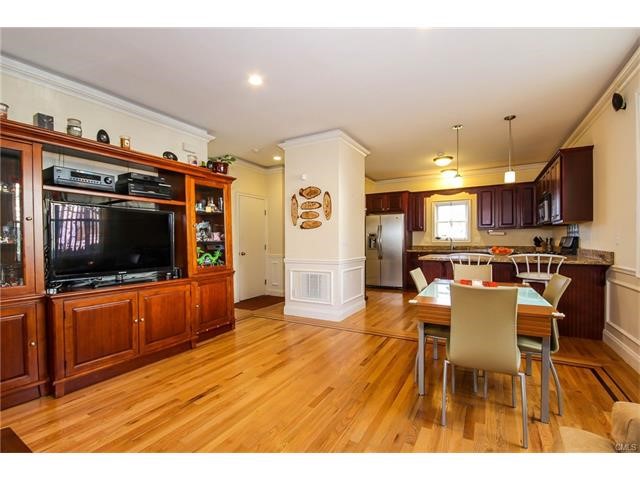 17 Ryan Avenue, Norwalk, CT 06854