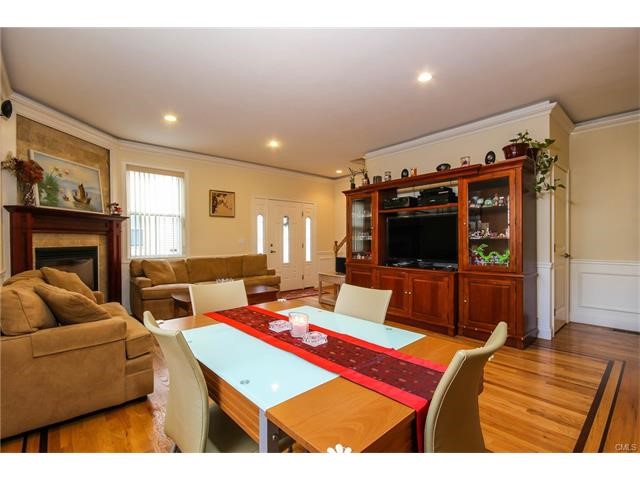 17 Ryan Avenue, Norwalk, CT 06854