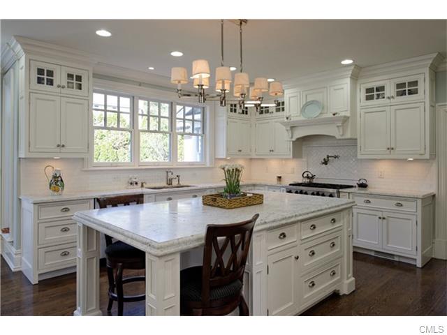 127-0 Shore Road, Greenwich, CT 06870