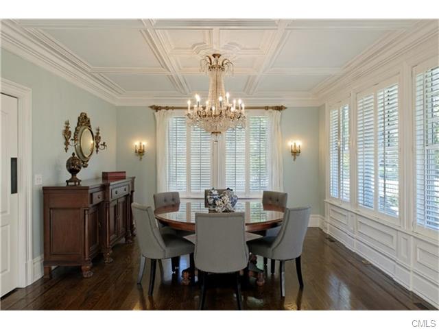127-0 Shore Road, Greenwich, CT 06870