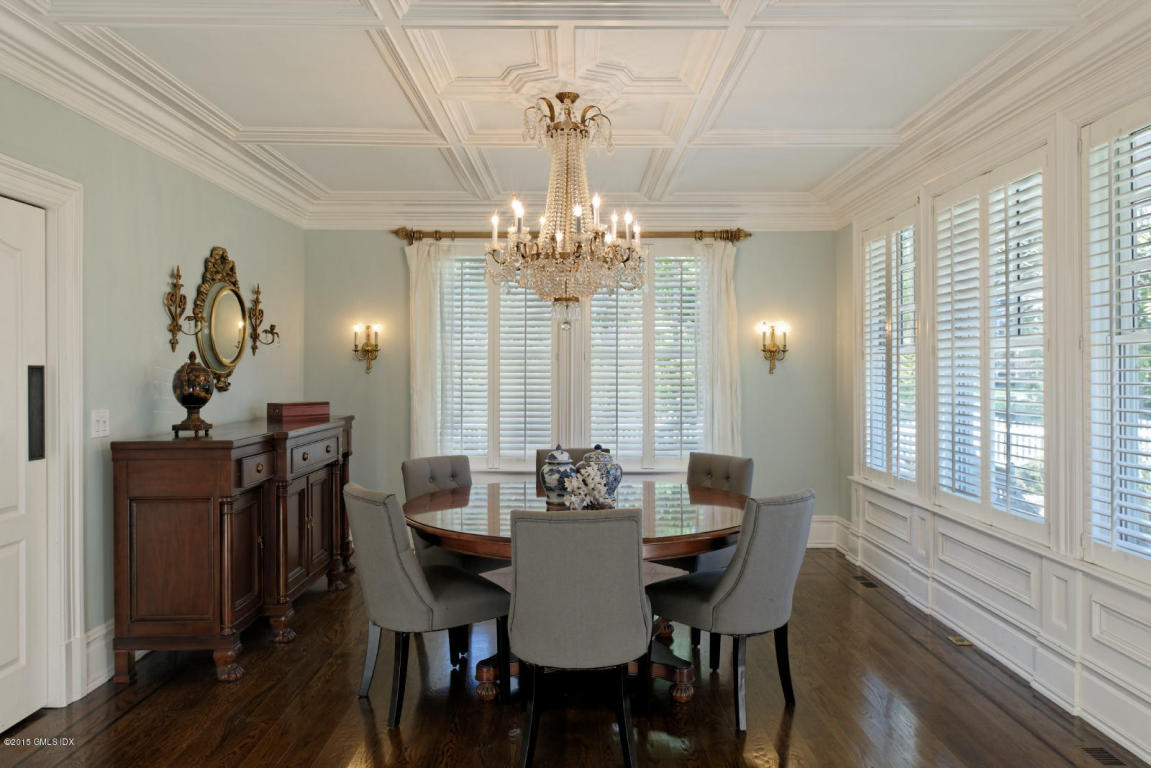 127-0 Shore Road, Old Greenwich, CT 06870