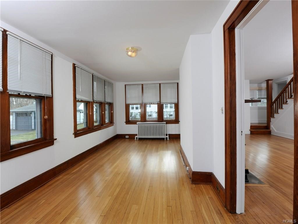 24 Edgewater Drive, Call Listing Agent, CT 06870