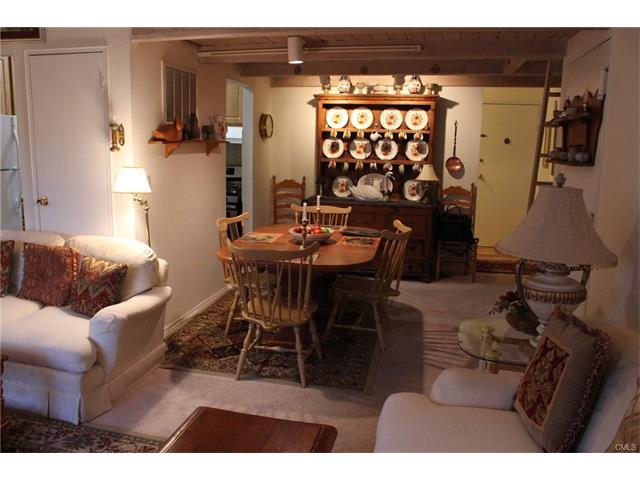 69 Olcott Way, Ridgefield, CT 06877