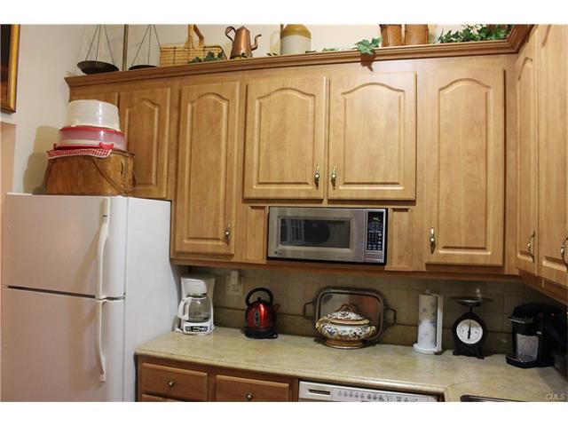 69 Olcott Way, Ridgefield, CT 06877