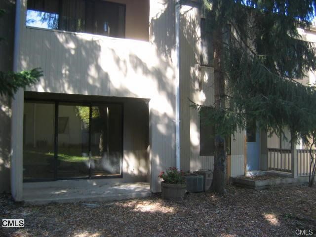 1 Quincy Close, Ridgefield, CT 06877