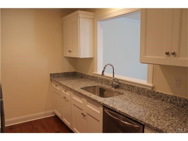 2 Island Hill Avenue, Ridgefield, CT 06877