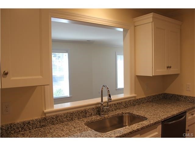 2 Island Hill Avenue, Ridgefield, CT 06877