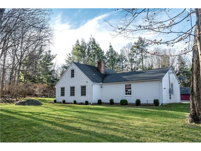 20 Lounsbury Road, Ridgefield, CT 06877