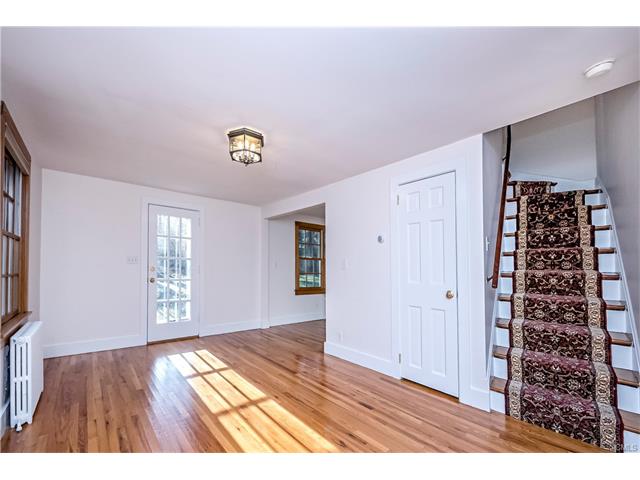20 Lounsbury Road, Ridgefield, CT 06877
