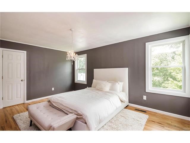 77 Poplar Road, Ridgefield, CT 06877