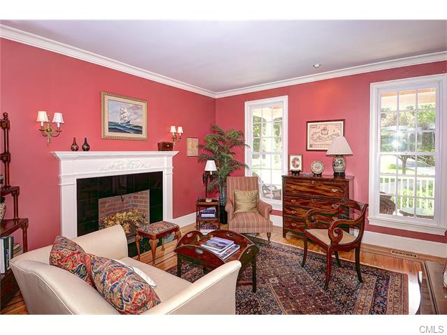 33 Rolling Hills Road, Ridgefield, CT 06877