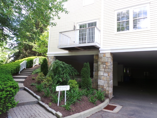 629 Danbury Rd Unit 43Ridgefield, CT, 06877Fairfield County