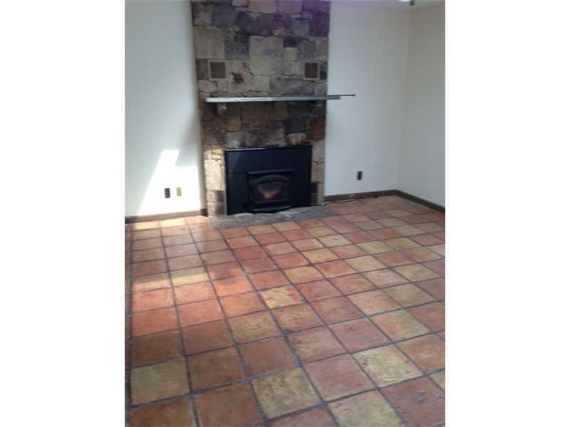 36 Mary Lane, Riverside, CT 06878