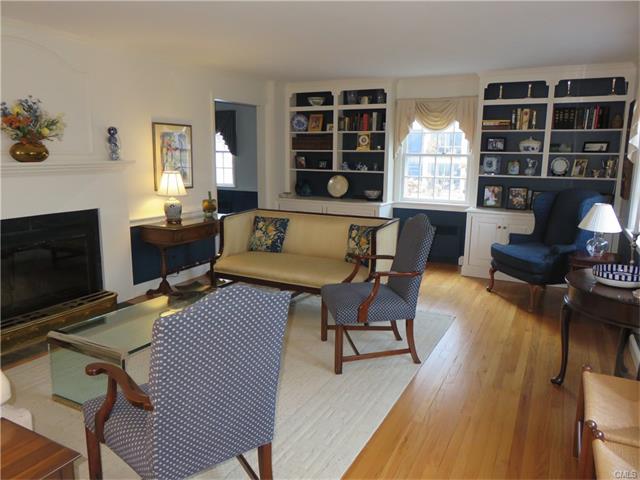 14 Knoll Street, Greenwich, CT 06878