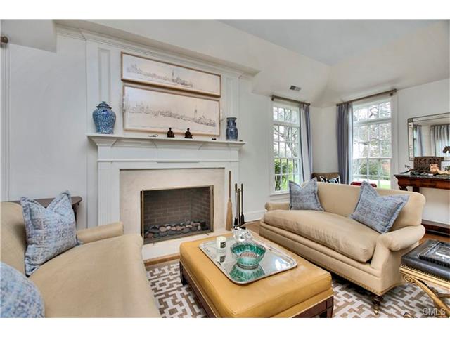21 Broadview Road, Westport, CT 06880