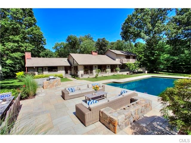 16 Hermit Lane, Westport, CT 06880