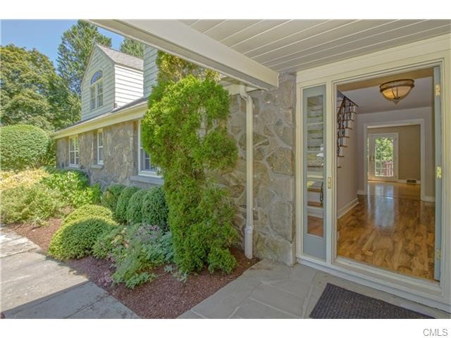 2 Elmwood Road, Westport, CT 06880