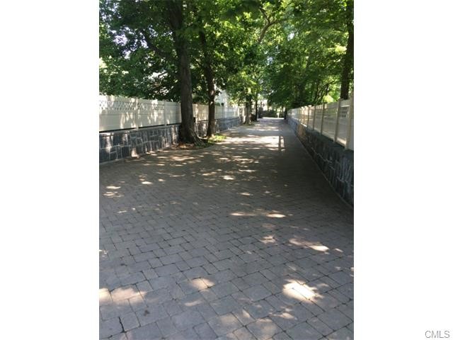 25 Old Road, Westport, CT 06880