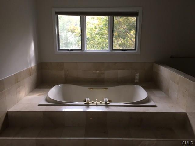 27 Kings Highway North, Westport, CT 06880