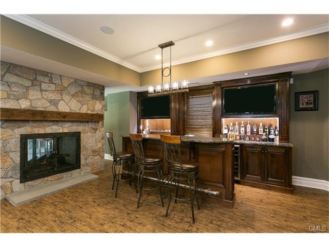 22 Coleytown Road, Westport, CT 06880