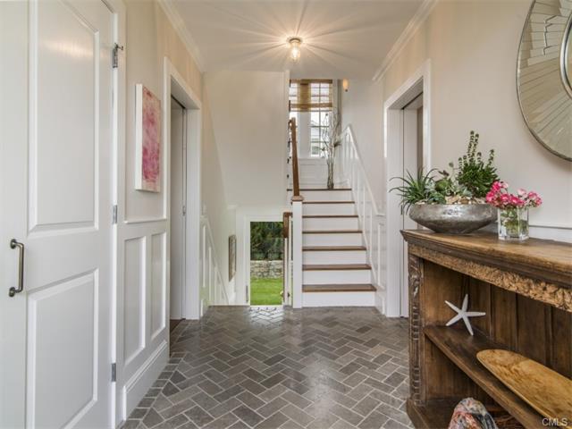 8 Sandpiper Road, Westport, CT 06880