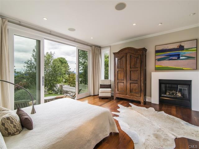 8 Sandpiper Road, Westport, CT 06880
