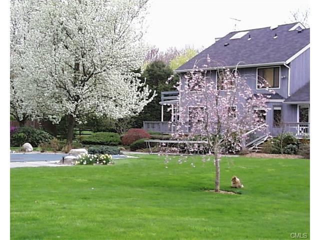 1 Brightfield Lane, Westport, CT 06880