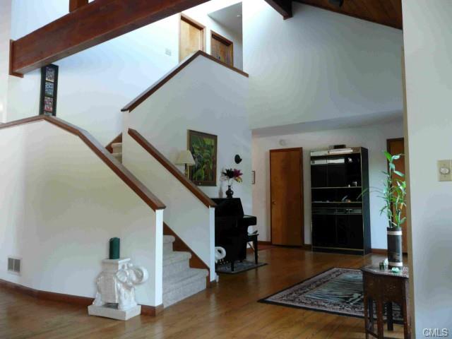 1 Brightfield Lane, Westport, CT 06880