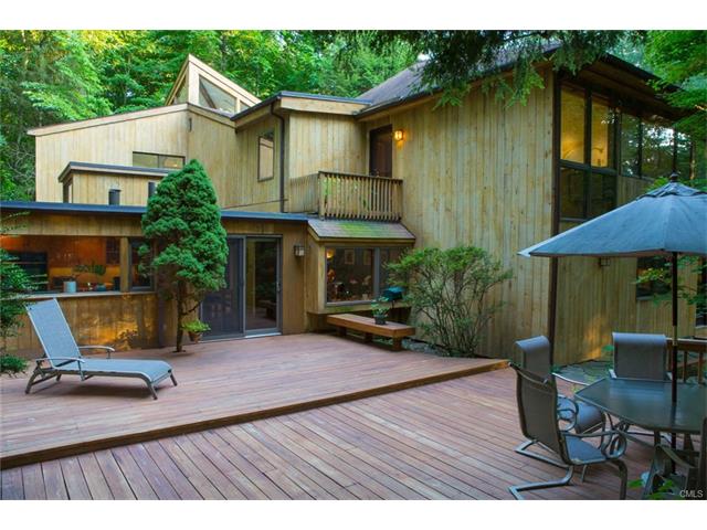 10 Berkeley Road, Westport, CT 06880