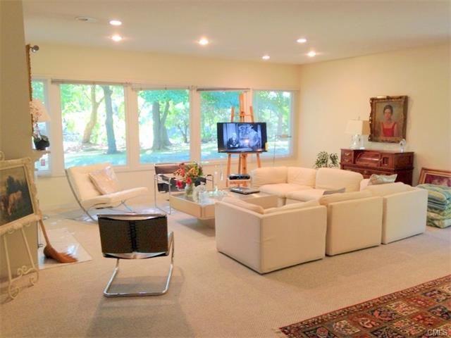 250 Saugatuck Avenue, Westport, CT 06880