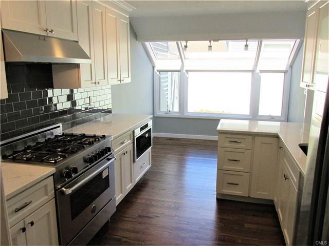 110 Harvest Commons, Westport, CT 06880