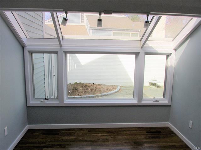 110 Harvest Commons, Westport, CT 06880