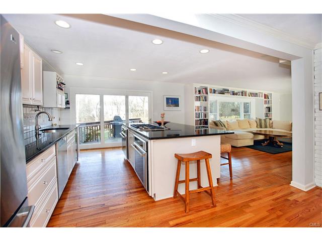 8 Pond Edge Road, Westport, CT 06880