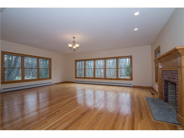 10 Fernwood Road, Westport, CT 06880