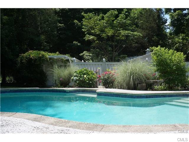 181 Compo Road South, Westport, CT 06880