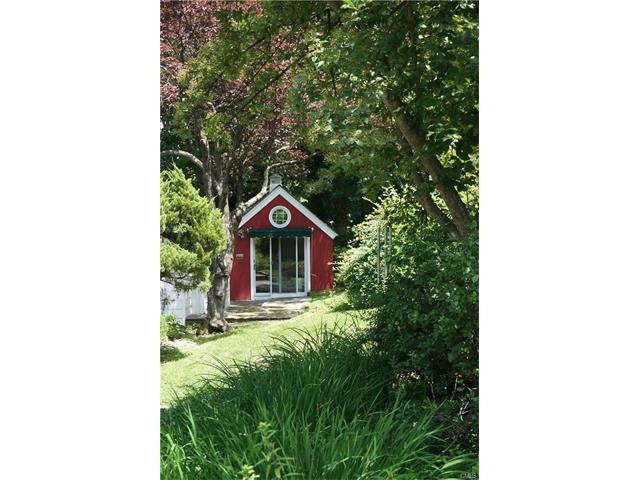 181 Compo Road South, Westport, CT 06880