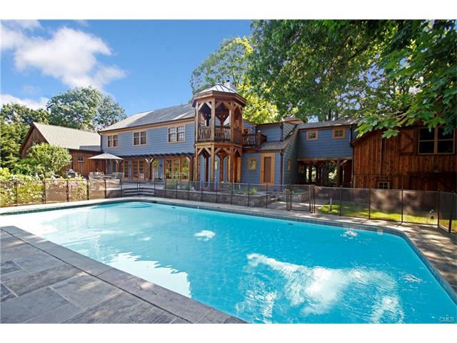 292 North Avenue, Westport, CT 06880