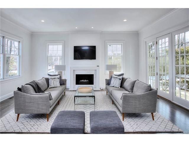 16 Buena Vista Drive, Westport, CT 06880
