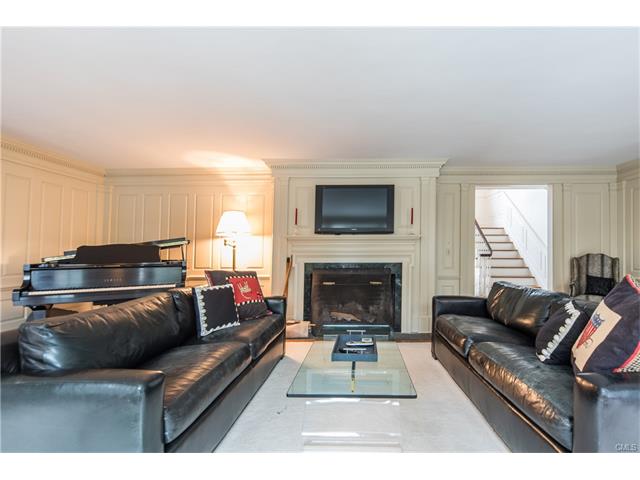2 Newtown Turnpike, Westport, CT 06880