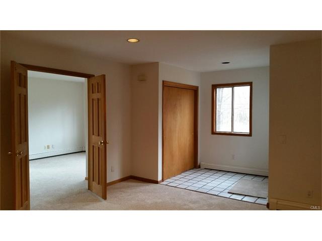 127 Georgetown Road, Weston, CT 06883