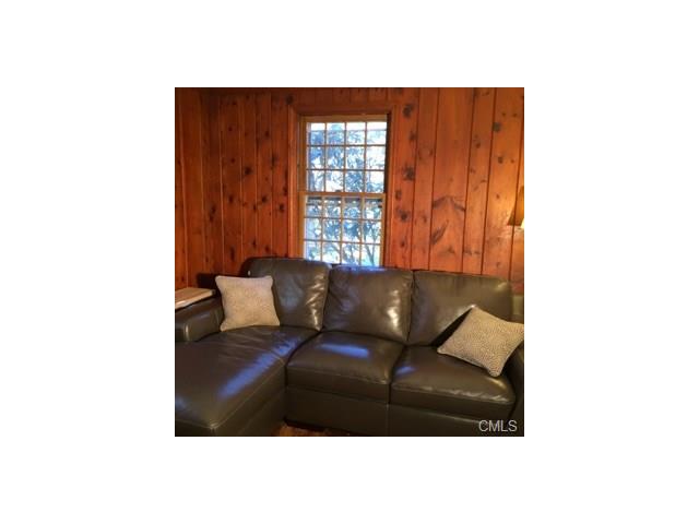 142 Weston Road, Weston, CT 06883